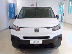 Bianco pastello Nuova 2025 Fiat Doblò Easy Monovolume | 17.400 €