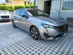Grigio Usata 2022 Peugeot 308 Allure Tre volumi | 18.999 € (Ottimo prezzo)
