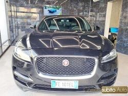 Nero Usata 2016 Jaguar F-Pace Portfolio SUV | 9999 € (Ottimo prezzo)