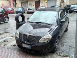 Usata 2009 Lancia Ypsilon Due volumi | 1750 €