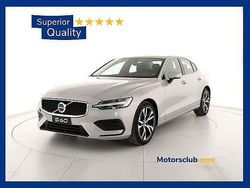 Argento Nuova 2025 Volvo S60 Core Tre volumi | 41.298 €