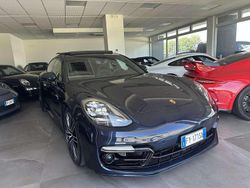 Blu/azzurro Usata 2019 Porsche Panamera Sport Turismo Tre volumi | 68.900 € (Molto cara)