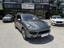 Grigio scuro Usata 2013 Porsche Cayenne Platinum Edition SUV | 24.490 € (Buon prezzo)