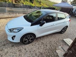 Bianco Usata 2019 Ford Fiesta Tre volumi | 7500 € (Ottimo prezzo)