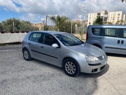 Grigio Usata 2007 VW Golf V Comfortline Tre volumi | 3200 € (Ottimo prezzo)