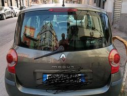 Verde Usata 2005 Renault Modus Monovolume | 2000 €