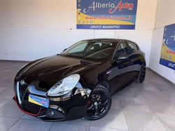 Nero Usata 2013 Alfa Romeo Giulietta Distinctive Tre volumi | 8290 € (Molto cara)
