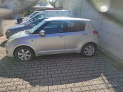 Grigio Usata 2009 Suzuki Swift Due volumi | 3500 € (Buon prezzo)