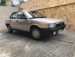 Grigio Usata 1990 Alfa Romeo 33 Tre volumi | 5300 €