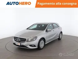 Grigio Usata 2014 Mercedes A180 Executive Tre volumi | 11.799 € (Buon prezzo)