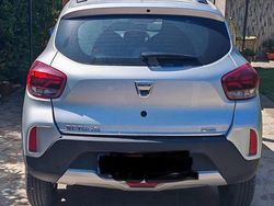 Grigio Usata 2023 Dacia Spring Due volumi | 10.000 € (Buon prezzo)