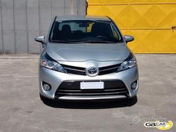 Argento Usata 2015 Toyota Verso Active Monovolume | 6700 € (Super prezzo)