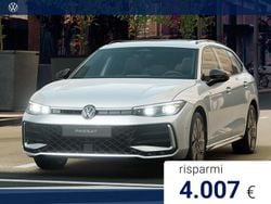 Dolomite silver metallizzato Nuova 2025 VW Passat R-line Plus Station wagon | 54.000 € (Molto cara)