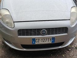 Argento Usata 2006 Fiat Grande Punto Dynamic Due volumi | 1500 € (Ottimo prezzo)