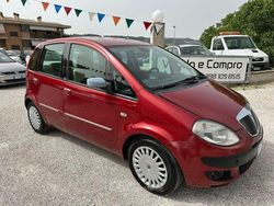 Rosso Usata 2006 Lancia Musa Monovolume | 1650 € (Buon prezzo)