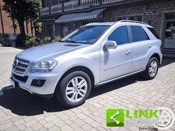 Grigio Usata 2008 Mercedes ML320 SUV | 10.500 € (Buon prezzo)