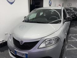 Grigio Usata 2020 Lancia Ypsilon Gold Due volumi | 7499 € (Ottimo prezzo)
