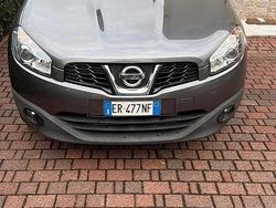 Grigio Usata 2013 Nissan Qashqai SUV | 6500 € (Buon prezzo)
