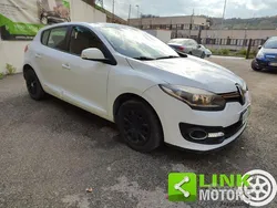 Bianco Usata 2014 Renault Mégane III GT Tre volumi | 2900 €