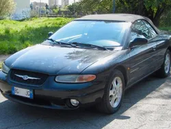 Usata 2000 Chrysler Stratus Cabrio | 5500 €