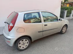 Usata 2004 Fiat Punto Dynamic Due volumi | 950 € (Super prezzo)