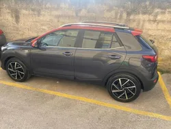 Usata 2020 Kia Stonic 2 SUV | 15.000 € (Cara)