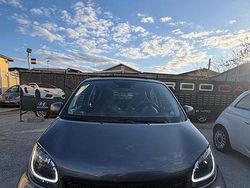 Grigio Usata 2018 Smart ForFour Prime Due volumi | 13.999 € (Cara)