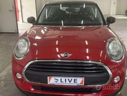 Rosso/tetto nero Usata 2015 Mini ONE Due volumi | 8250 € (Ottimo prezzo)