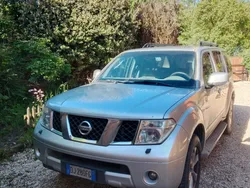 Usata 2007 Nissan Pathfinder Platinum SUV | 10.000 €