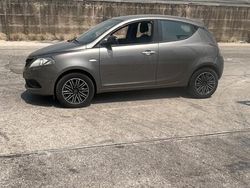 Bronzo Usata 2019 Lancia Ypsilon Gold Due volumi | 10.500 € (Buon prezzo)