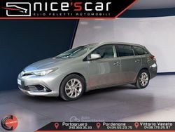 Grigio Usata 2015 Toyota Auris Touring Sports Business Edition Station wagon | 10.900 € (Buon prezzo)