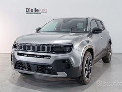 Grigio Usata 2024 Jeep Avenger Summit SUV | 23.300 € (Buon prezzo)