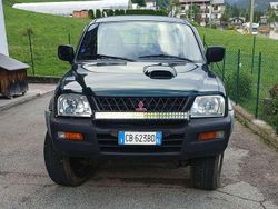 Verde Usata 2002 Mitsubishi L200 Pick-up | 9900 € (Ottimo prezzo)