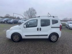 Bianco Usata 2012 Fiat Qubo Trekking Monovolume | 5600 € (Buon prezzo)