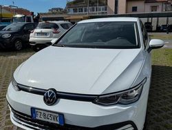 Bianco Usata 2020 VW Golf VIII Edition Tre volumi | 27.500 € (Molto cara)