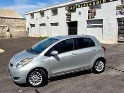 Usata 2009 Toyota Yaris Sol Due volumi | 4700 € (Buon prezzo)