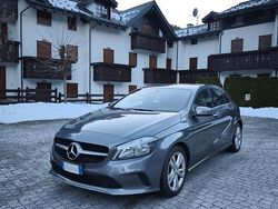 Grigio Usata 2015 Mercedes A220 Tre volumi | 19.000 € (Buon prezzo)