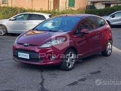 Viola Usata 2012 Ford Fiesta Titanium Due volumi | 3490 € (Buon prezzo)