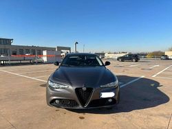 Grigio Usata 2018 Alfa Romeo Giulia Business Tre volumi | 18.000 € (Buon prezzo)