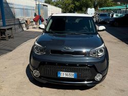 Nero Usata 2014 Kia Carens Monovolume | 6600 €