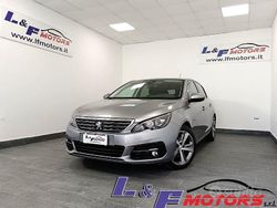 Grigio Usata 2020 Peugeot 308 Allure Tre volumi | 12.490 € (Buon prezzo)