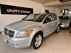 Grigio Usata 2008 Dodge Caliber SXT Due volumi | 2990 € (Buon prezzo)