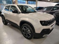 Beige Nuova 2025 Jeep Avenger Summit SUV | 22.950 € (Ottimo prezzo)