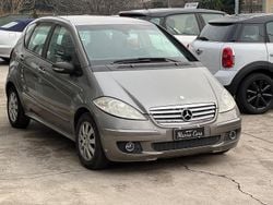 Argento Usata 2005 Mercedes A180 Avantgarde Tre volumi | 2500 € (Buon prezzo)