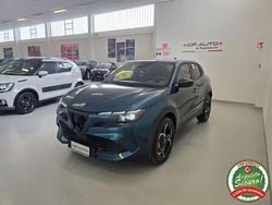 Blu Nuova 2025 Alfa Romeo Junior Edizione Speciale SUV | 29.300 € (Buon prezzo)