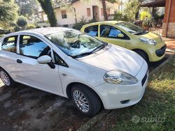 Bianco Usata 2009 Fiat Grande Punto Due volumi | 3000 €