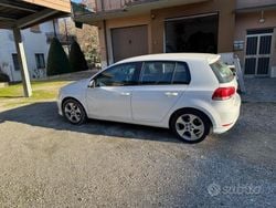 Bianco Usata 2011 VW Golf VI Tre volumi | 5200 € (Buon prezzo)