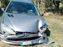 Grigio Usata 2004 Peugeot 206 Station wagon | 500 €