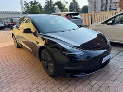 Nero Usata 2022 Tesla Model 3 Long Range Tre volumi | 34.900 € (Buon prezzo)