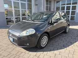 Grigio Usata 2009 Fiat Grande Punto Dynamic Due volumi | 2900 € (Cara)